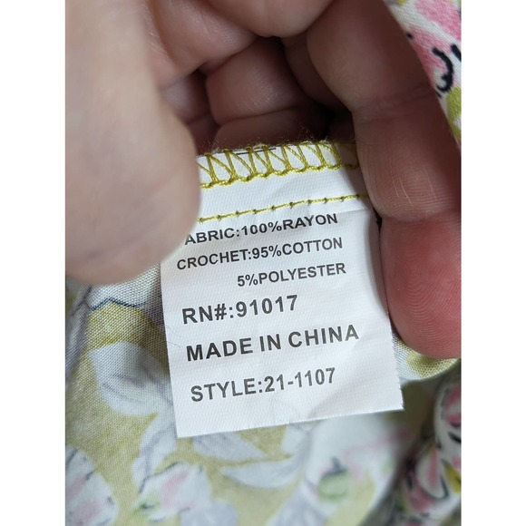 SOLITAIRE Boho Peasant Floral Blouse Large - Picture 6 of 6